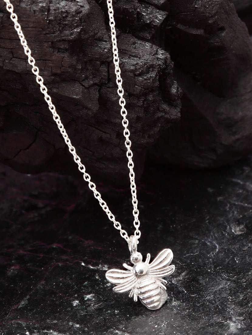silver metal pendant - 18636156 - Zoom Image - 0
