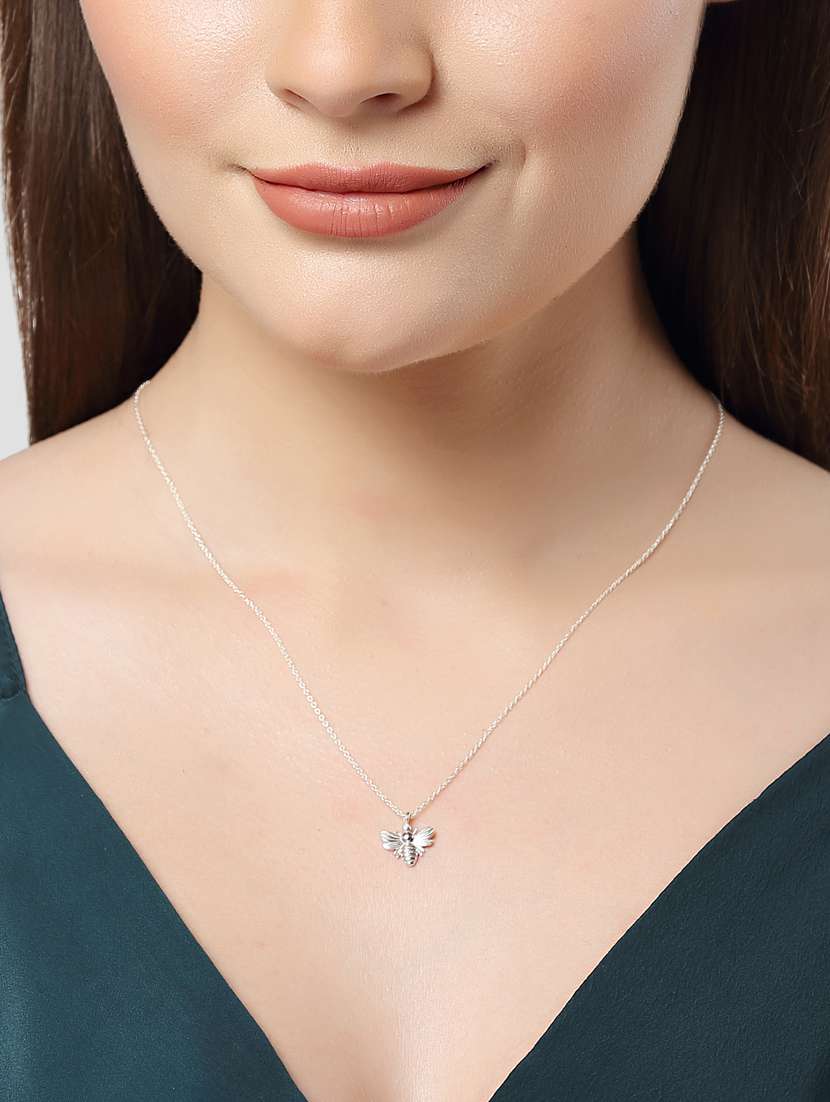 silver metal pendant - 18636156 - Standard Image - 5