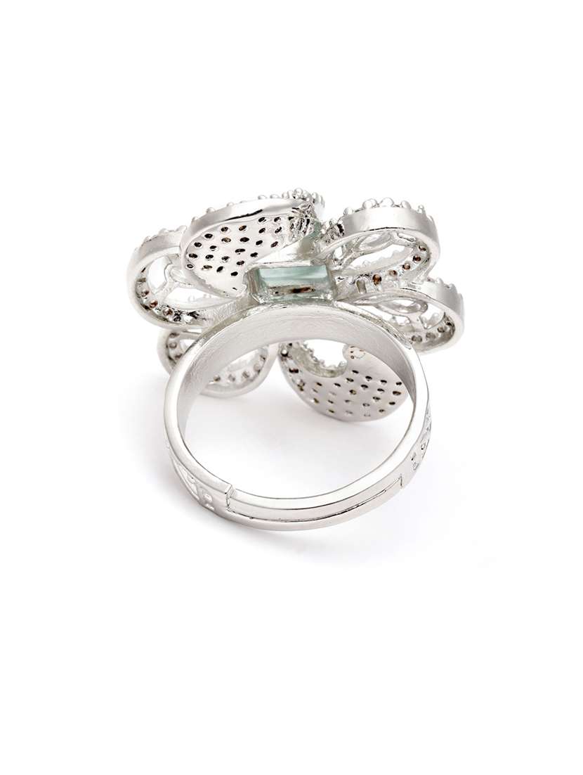 green metal finger ring - 18636199 - Standard Image - 3