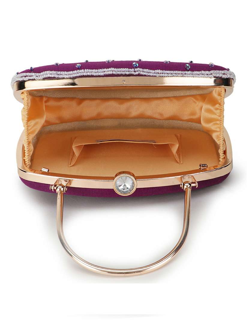 enbroidered box clutch - 18636950 -  Standard Image - 3