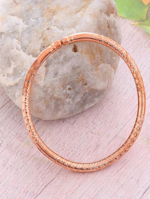 gold metal bangle  bracelet - 18637298 -  Standard Image - 0