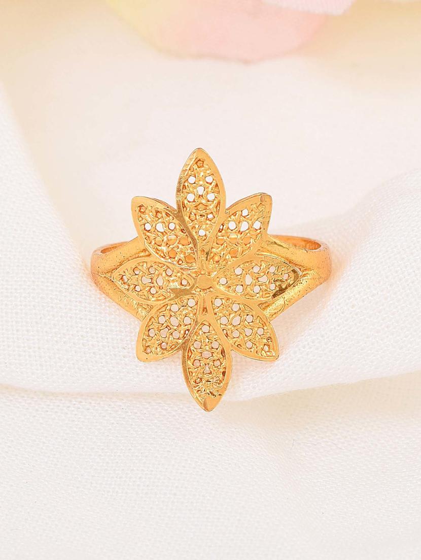 gold brass finger ring - 18637539 - Zoom Image - 0