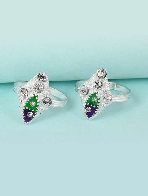 multi colored brass toe  ring - 18637663 -  Standard Image - 0