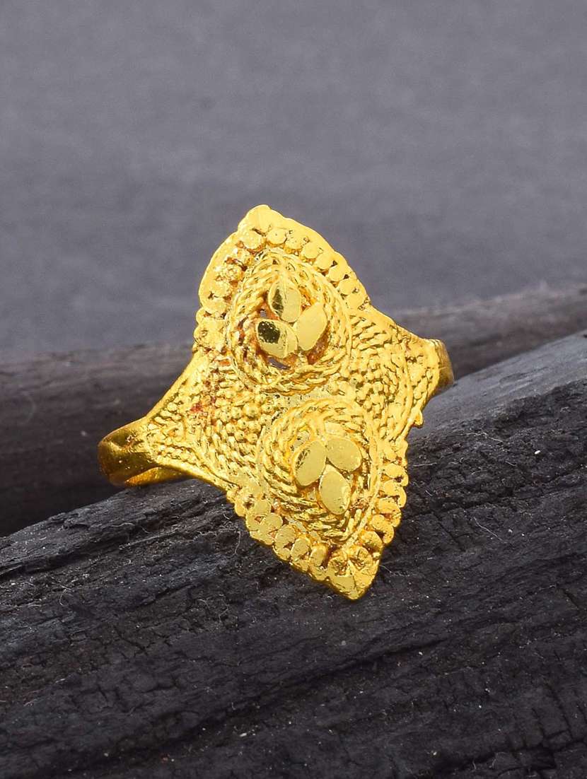 gold brass finger  ring - 18637689 -  Zoom Image - 0