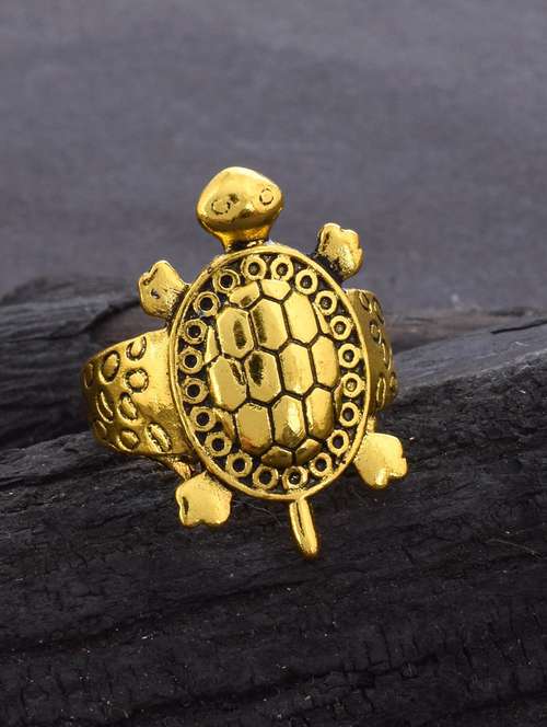 gold brass finger  ring - 18637691 -  Standard Image - 0