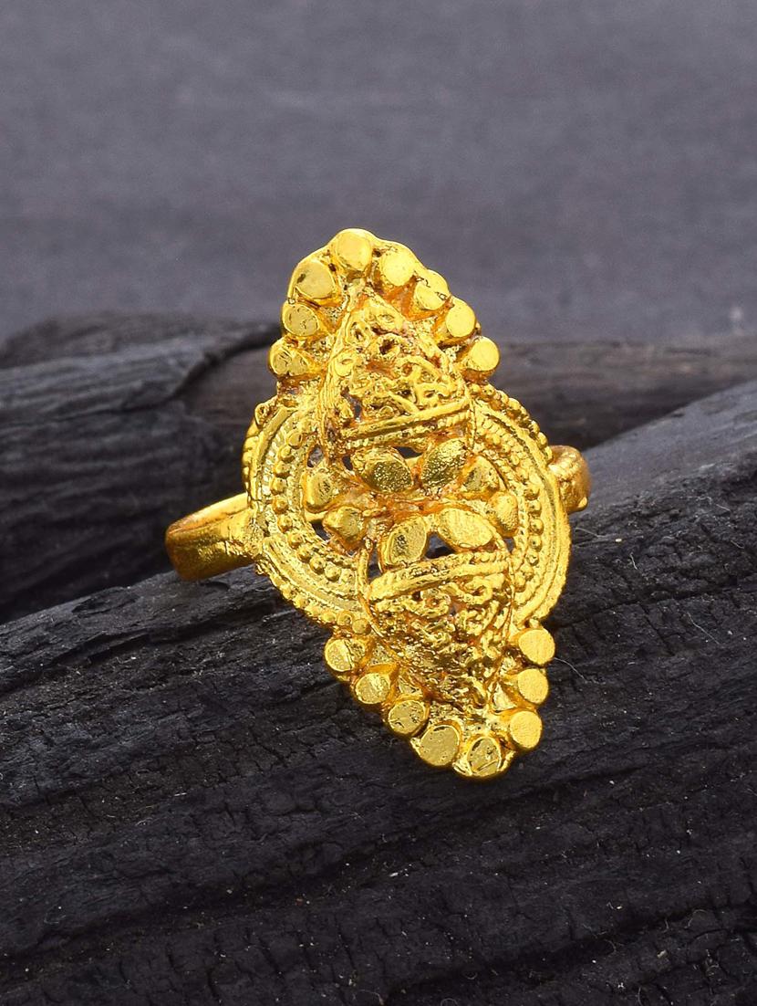 gold brass finger ring - 18637697 - Zoom Image - 0