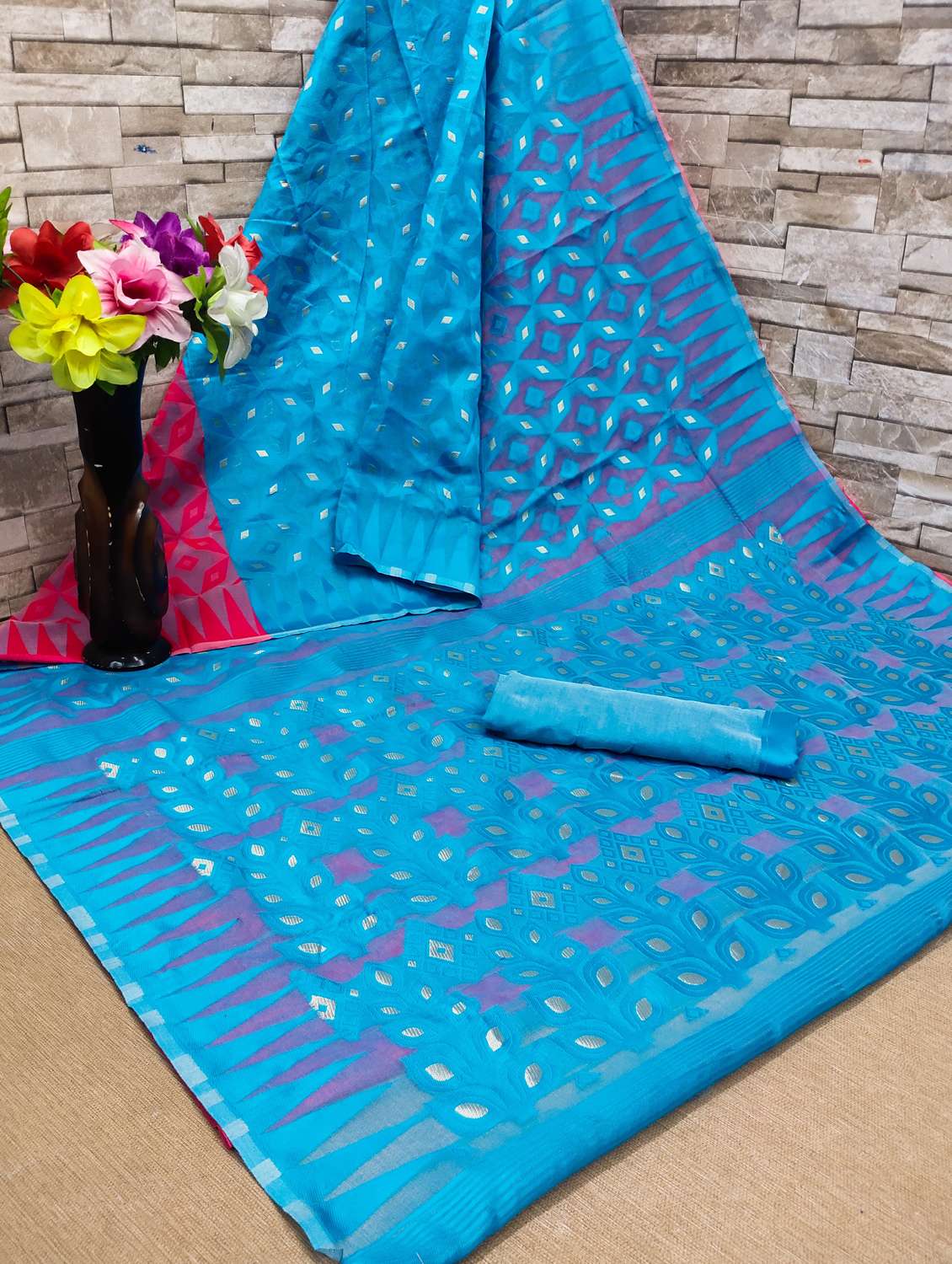 jacquard work jamdani half & half saree with blouse - 18650658 - Standard Image - 5