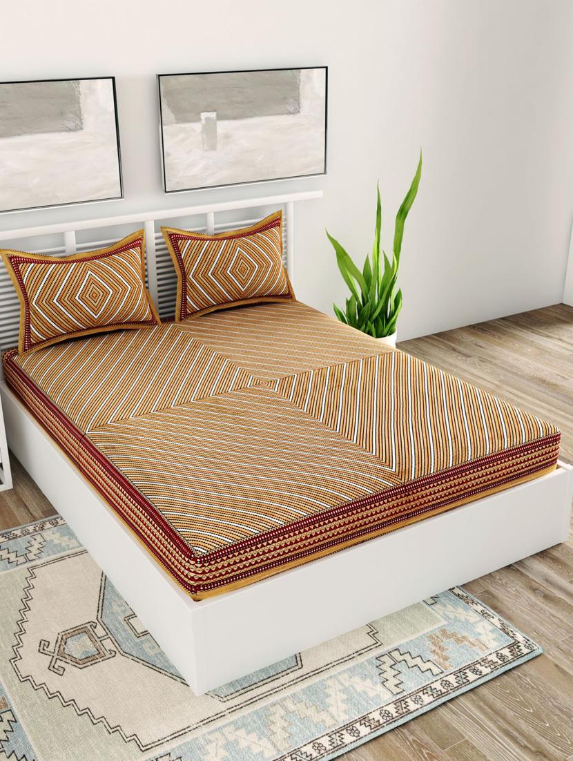 uniqchoice yellow color 100% cotton jaipuri traditonal double bedsheet with 2 pillow cover - 18655950 - Zoom Image - 0