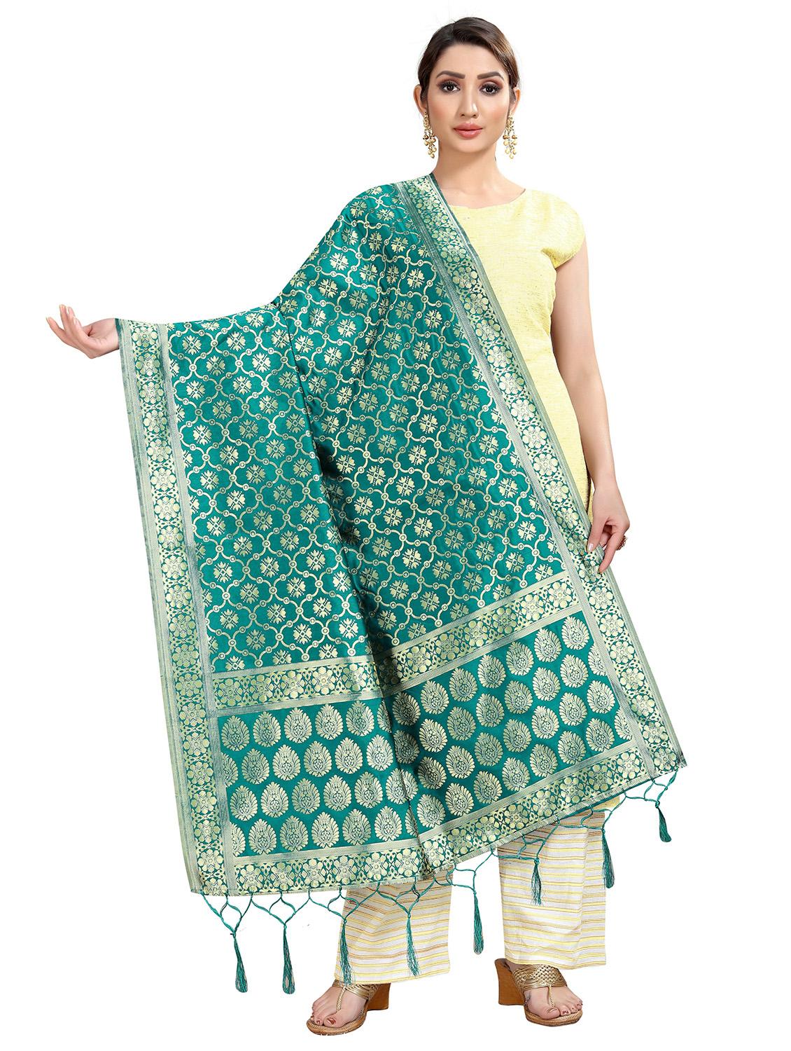 tassel detailed banarasi dupatta - 18656281 - Zoom Image - 0