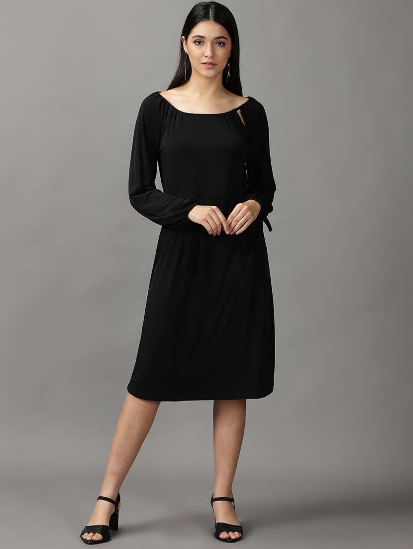 women's abstract dress - 18658983 - Zoom Image - 0