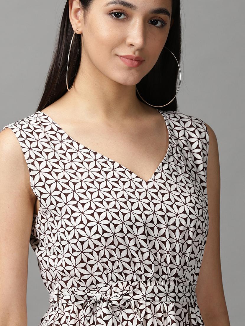 women's fit & flare floral dress - 18659026 - Standard Image - 5