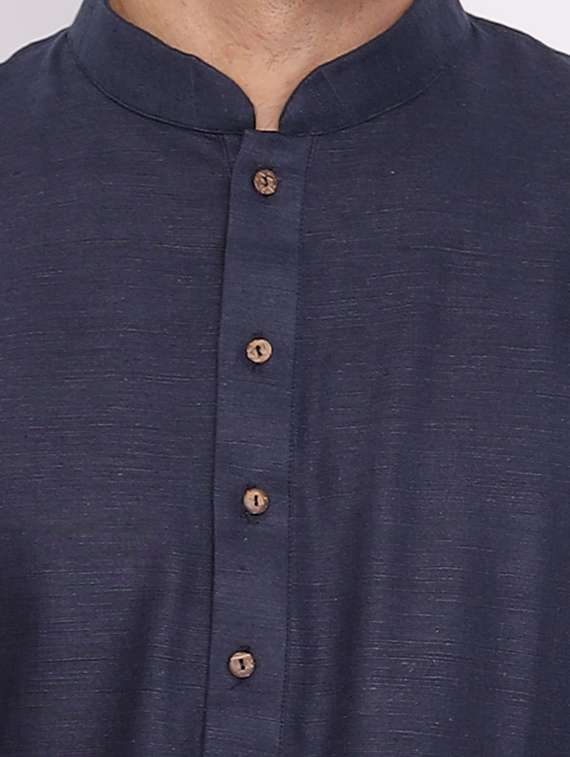 men mandarin neck solid long kurta - 18677927 -  Standard Image - 3