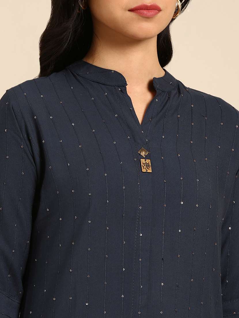 women's straight kurta - 18683007 - Standard Image - 3