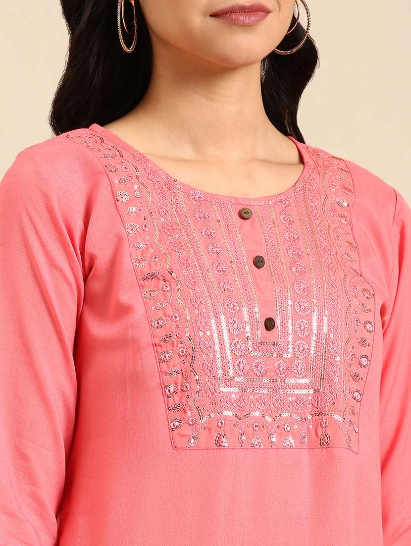 women's straight kurta - 18683067 - Standard Image - 3
