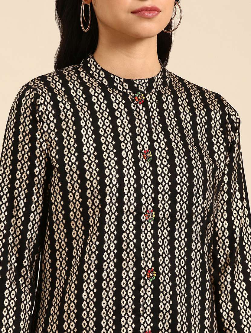 women's front slit kurta - 18683169 -  Standard Image - 3