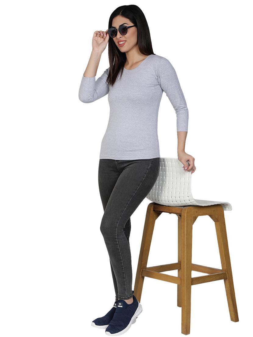 women's plain round neck t-shirt - 18686556 - Standard Image - 3