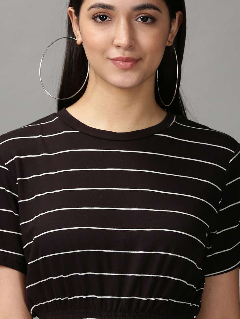 women's crop round neck top - 18692278 -  Standard Image - 3