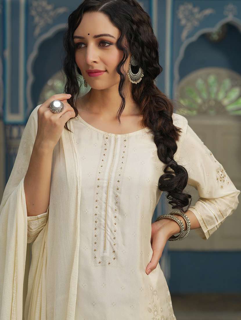 beige kurta pant  set - 18699885 -  Standard Image - 5