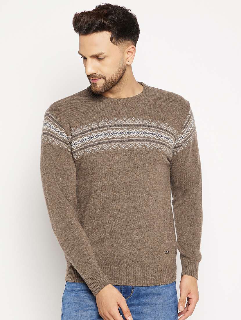 beige full sleeved pullover