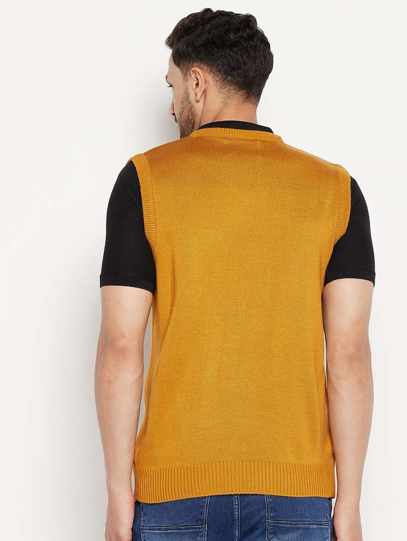 yellow sleeveless pullover - 18701610 -  Standard Image - 3