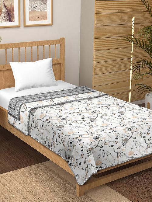 printed single bed dohar - 18701945 - Standard Image - 0