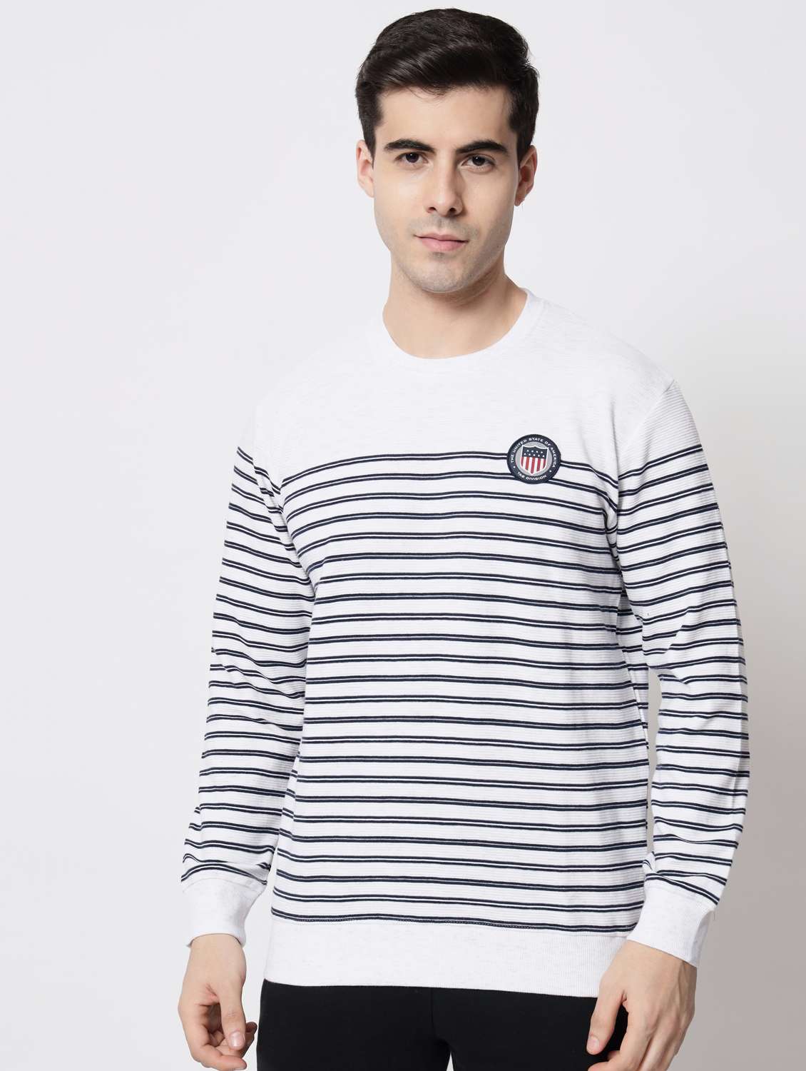 white cotton chest print sweatshirt - 18720567 - Zoom Image - 0