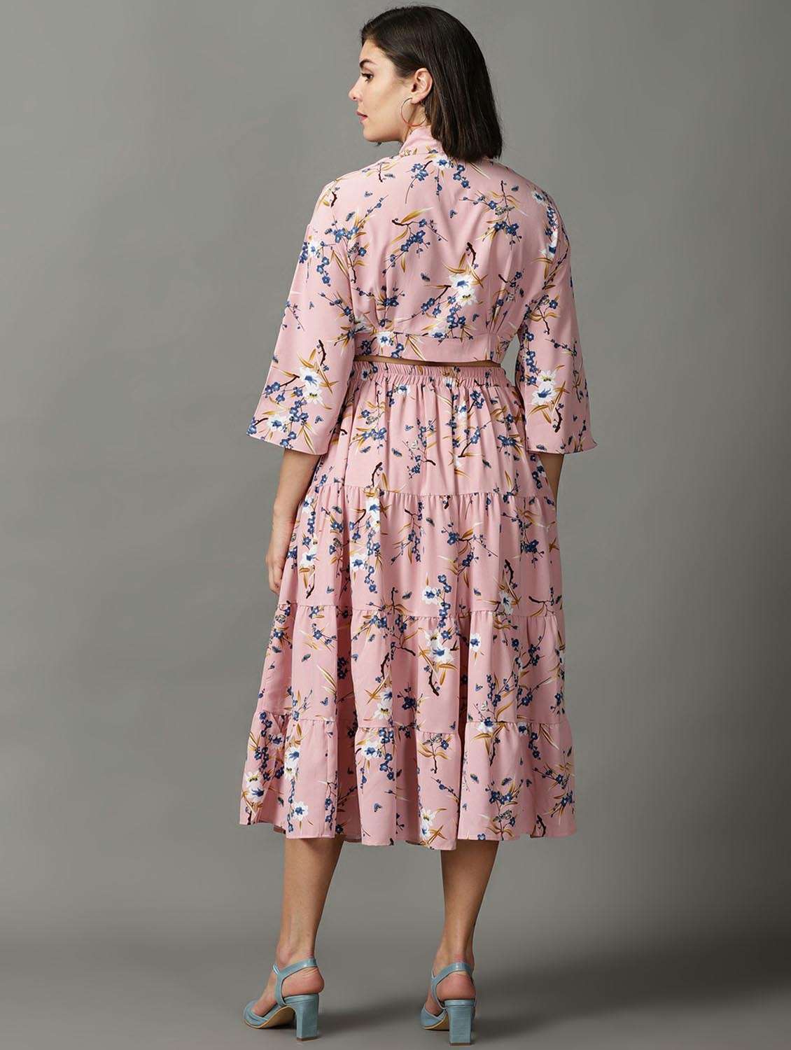 pink polyester top and skirt set - 18735139 -  Standard Image - 3