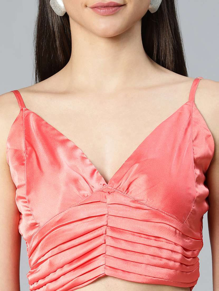 women's crop v neck top - 18735704 - Standard Image - 5