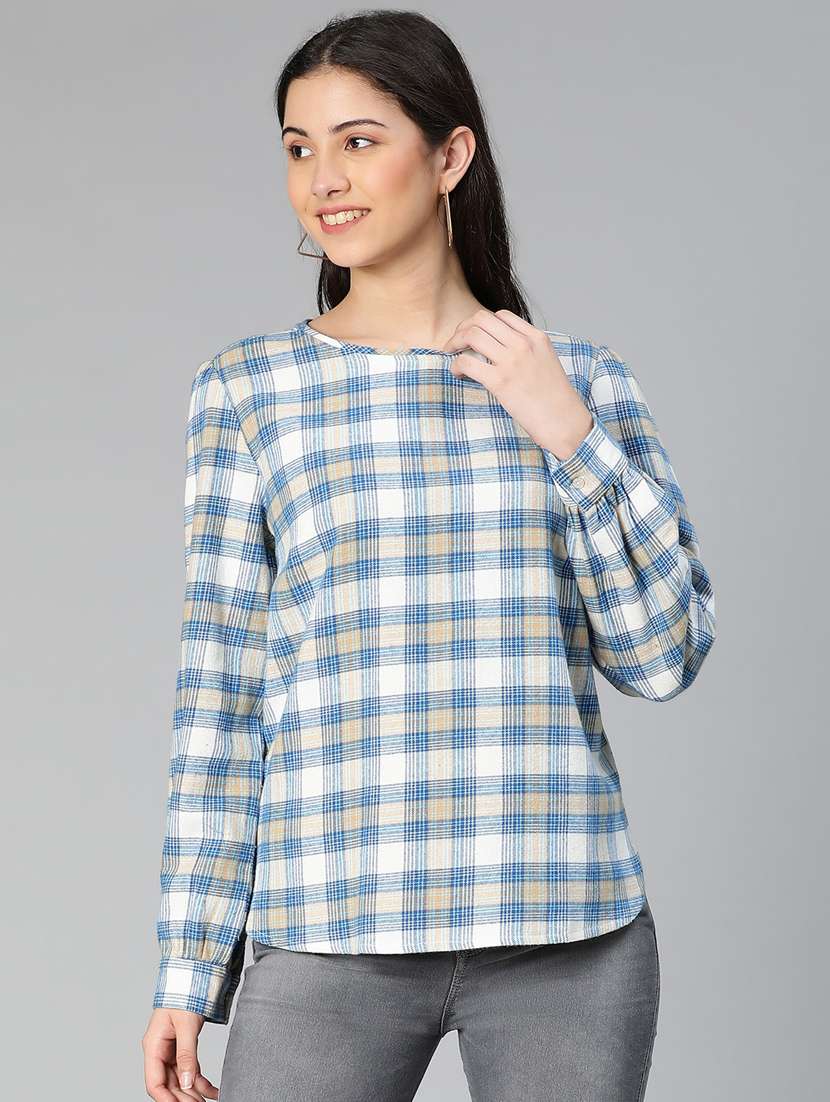 round neck checkered regular top - 18735728 - Zoom Image - 0