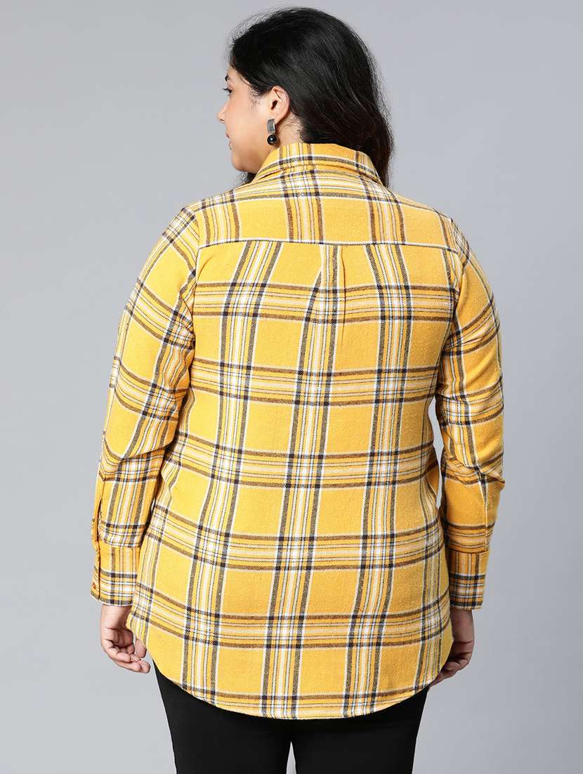 yellow checkered plus shirt - 18736398 -  Standard Image - 3