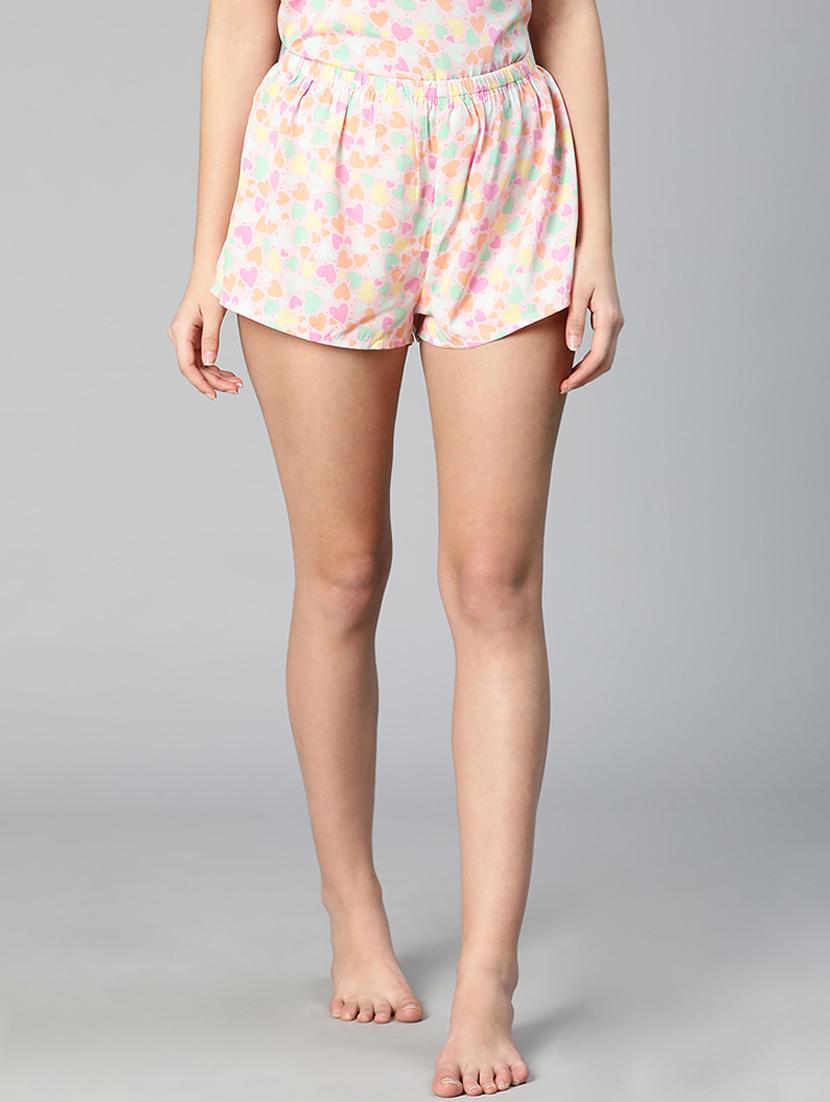 mid rise printed shorts - 18736432 - Zoom Image - 0