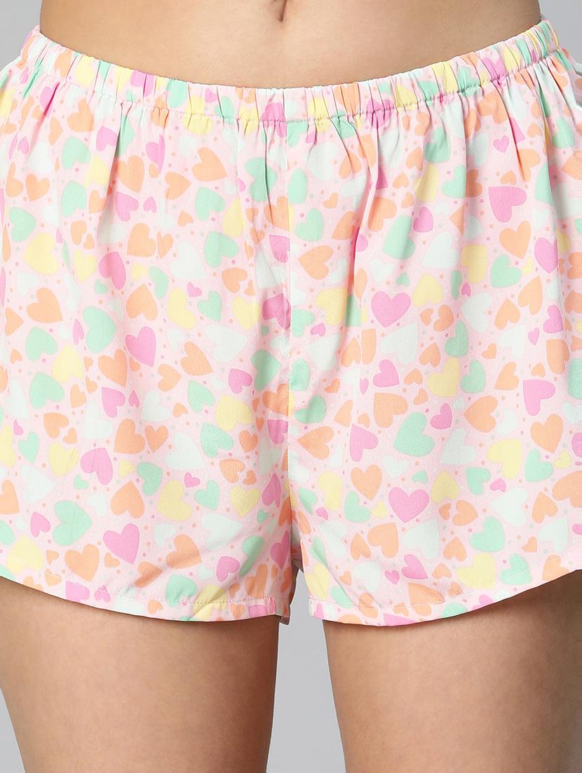 mid rise printed shorts - 18736432 - Standard Image - 5