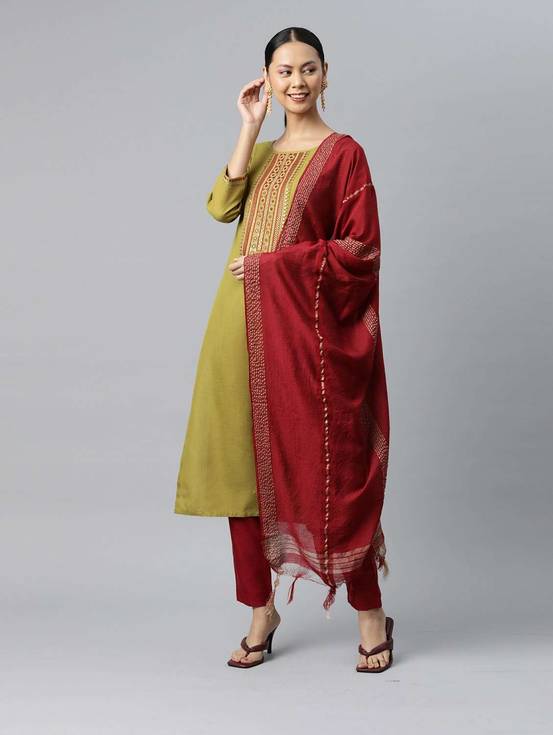 olive kurta pant set with dupatta