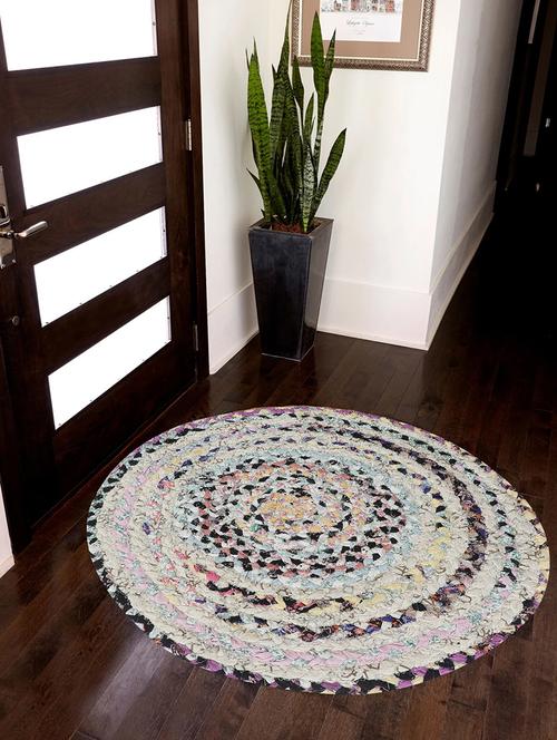 apex multihued round shape cotton rug - 18757379 - Standard Image - 0