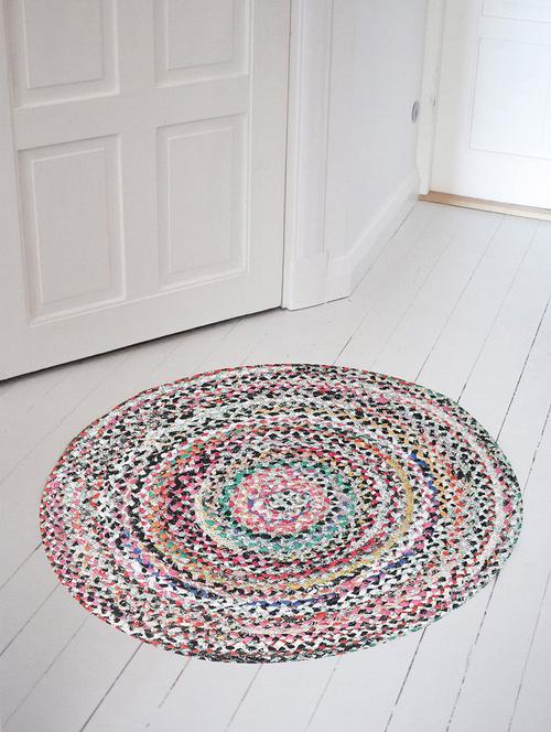 spectral mega color round shape cotton rug - 18757381 -  Standard Image - 0