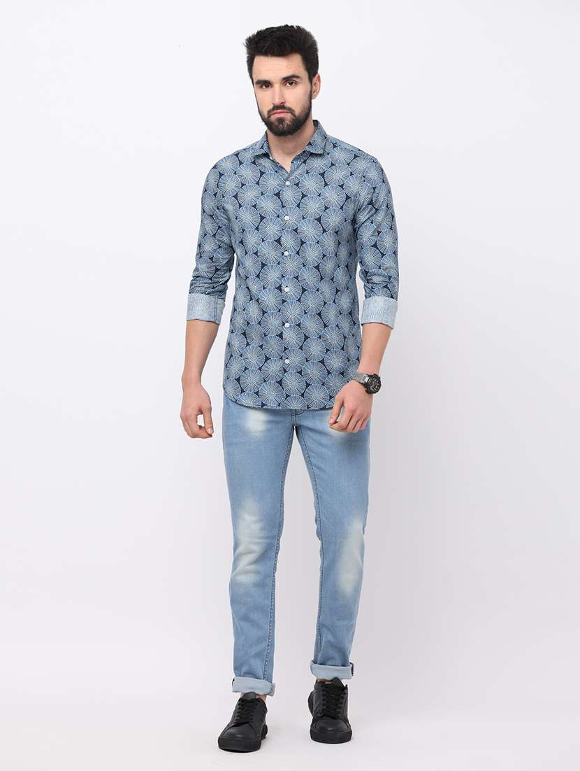long sleeved printed casual shirt - 18758750 - Standard Image - 3