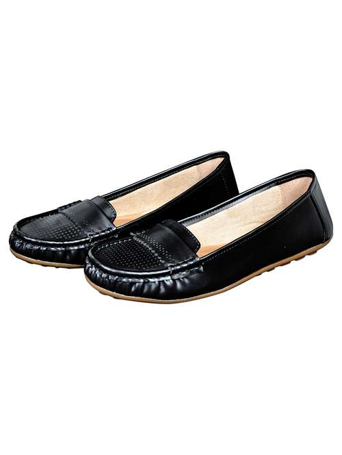 women slip on ballerina