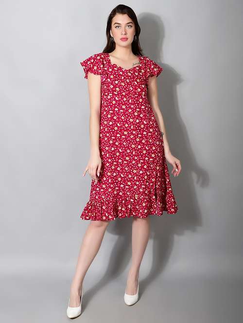 women's  floral dress - 18788964 -  Standard Image - 0