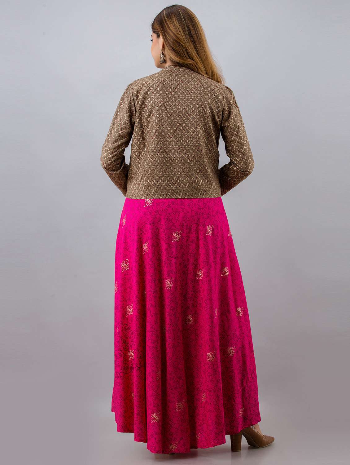 pink coloured printed kurta pant set - 18873615 -  Standard Image - 3