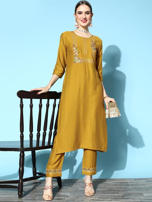 embroidered kurta set - 18876504 -  Standard Image - 0