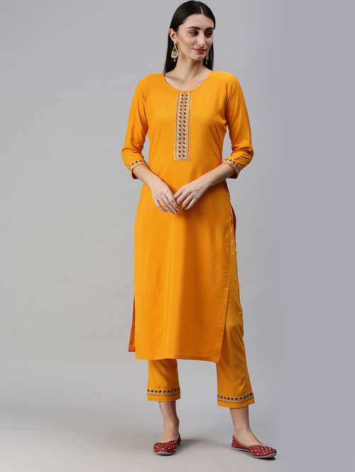 embroidered kurta set