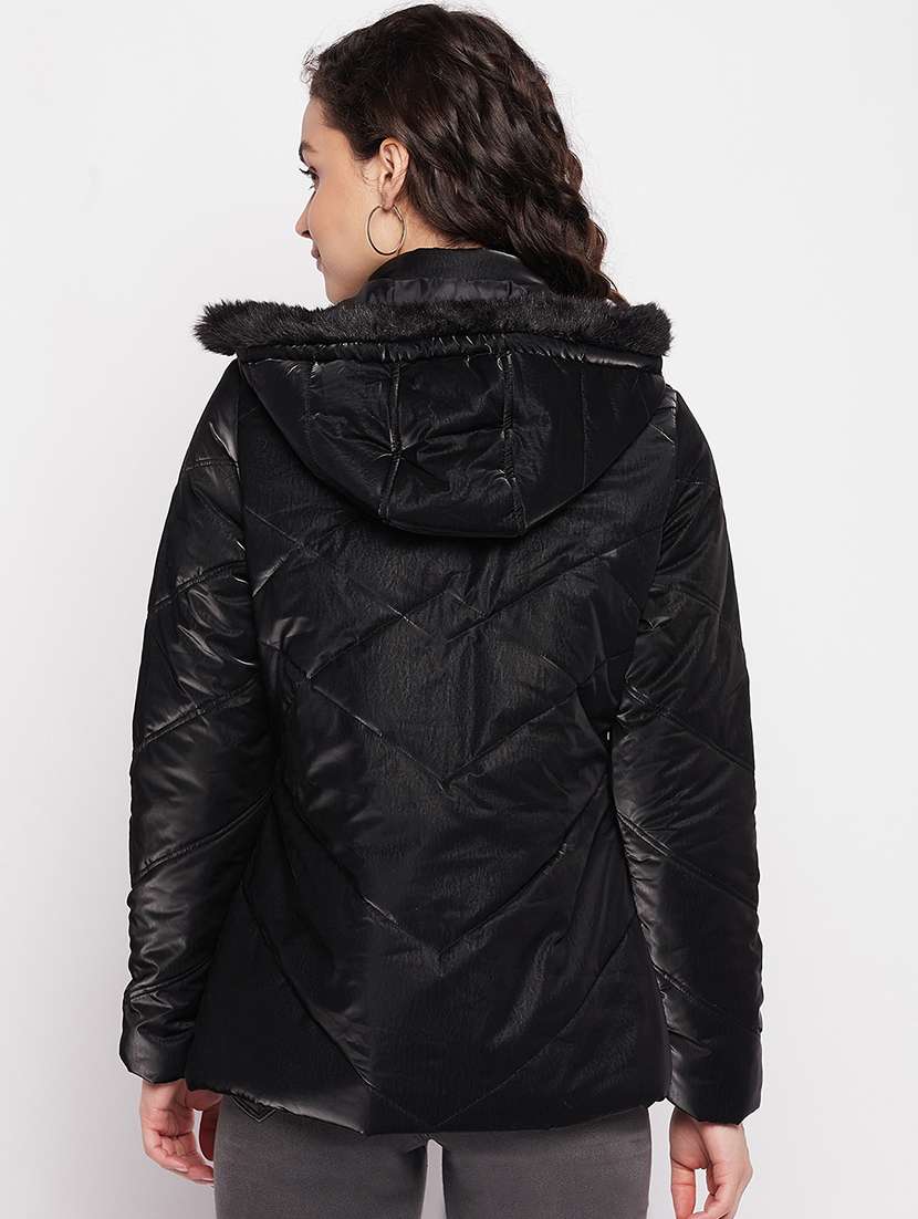 black quilted hooded jacket - 18880953 -  Standard Image - 3