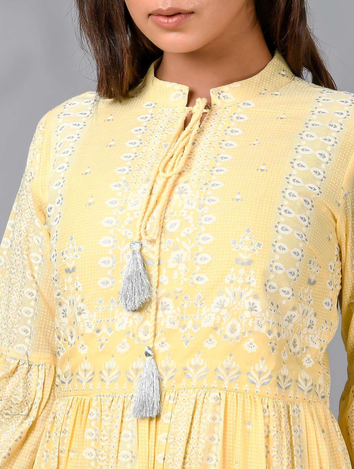 yellow cotton dress - 18881166 -  Standard Image - 3