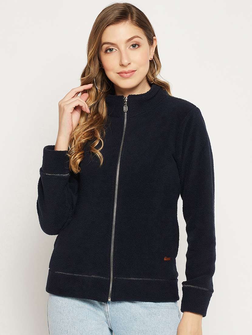 black coloured sweatshirt