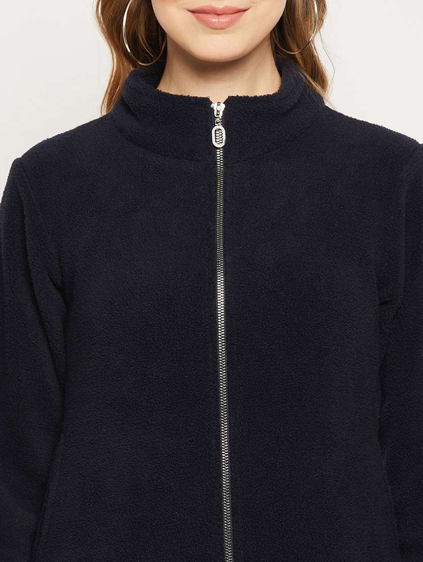 black coloured sweatshirt - 18881394 -  Standard Image - 5