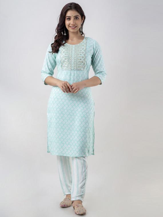 embroidered straight kurta set - 18902778 - Zoom Image - 0