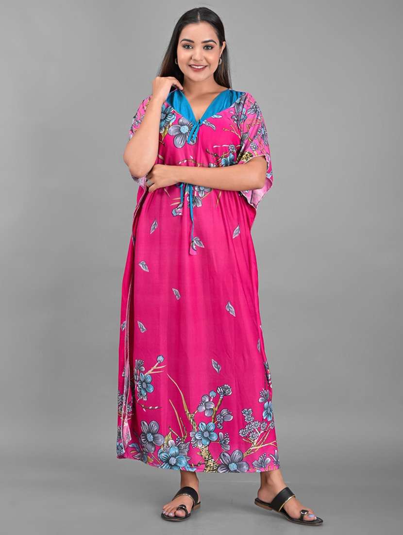 women v neck printed nighty