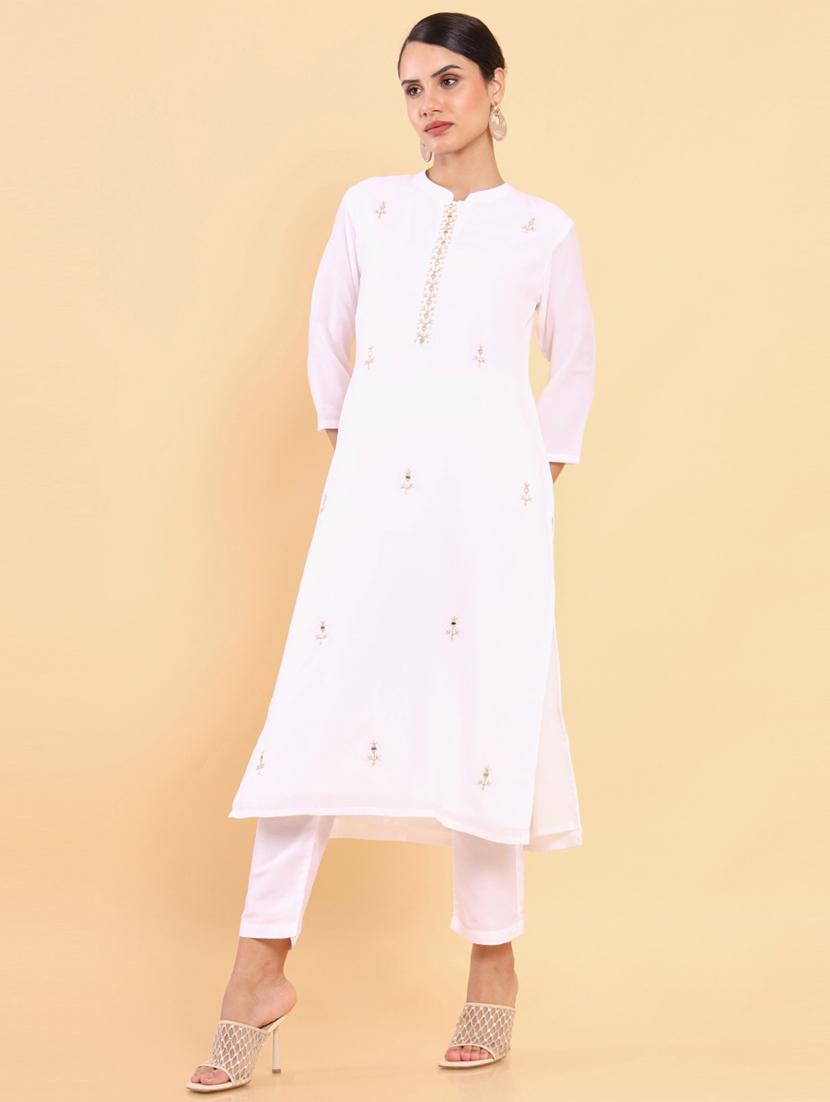 embroidered straight kurta set - 18931765 - Zoom Image - 0