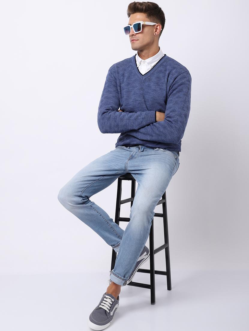 v-neck self design pullover - 18958796 - Standard Image - 3