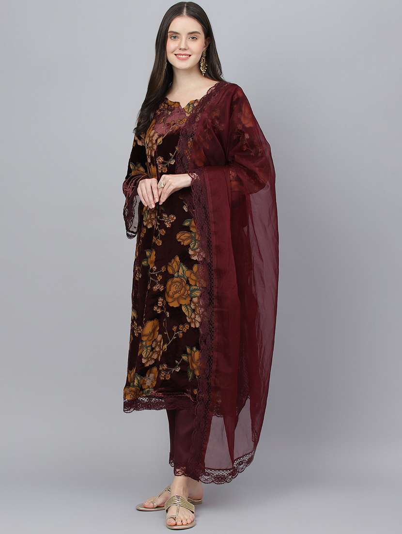 women burgundy floral kurta pant set with dupatta